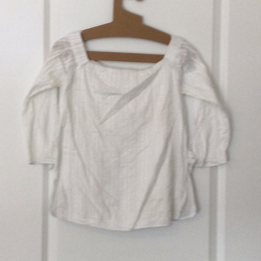 Elegant White Women's Top Bailey 44 off shoulder cotton top